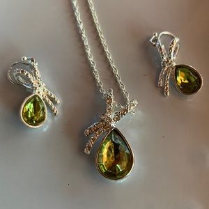 NEW Peridot colored glass Necklace and French Wire clasped earrings.